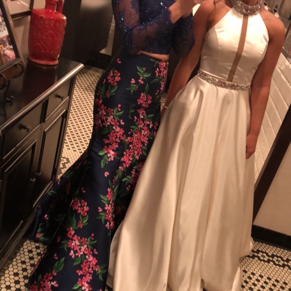 sherri hill prom dress - Picture 4 of 4